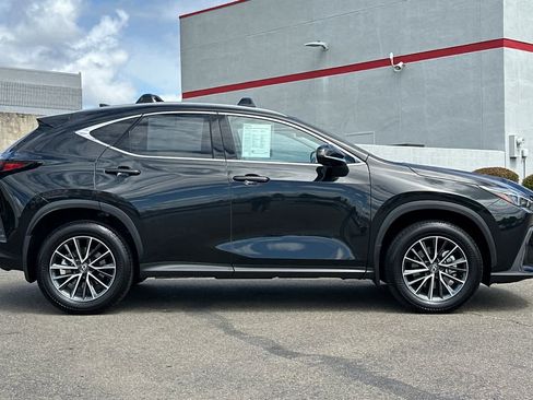 Used 2025 Lexus NX 350h AWD w/ Premium Package image 6