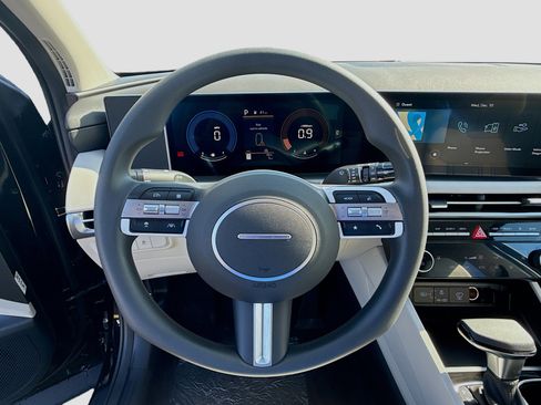 New 2026 Hyundai Tucson SEL image 8