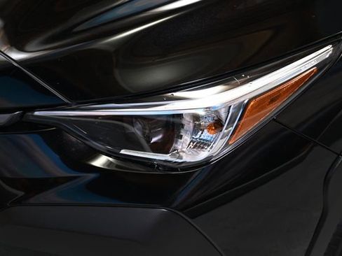 Certified 2025 Subaru Crosstrek 2.0i Premium image 16