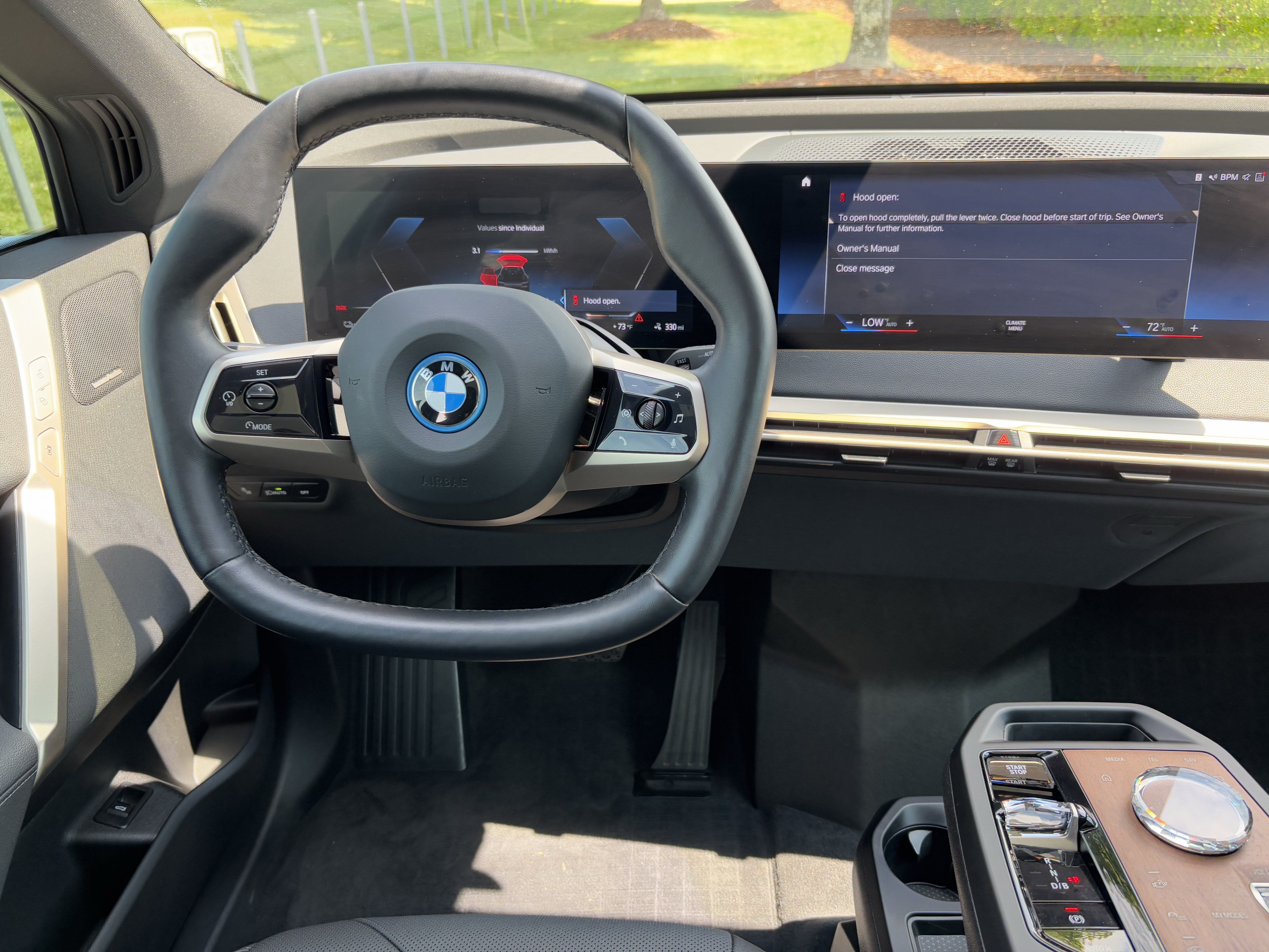 Certified 2023 BMW iX xDrive50 w/ Premium Package AWD/4WD image 30