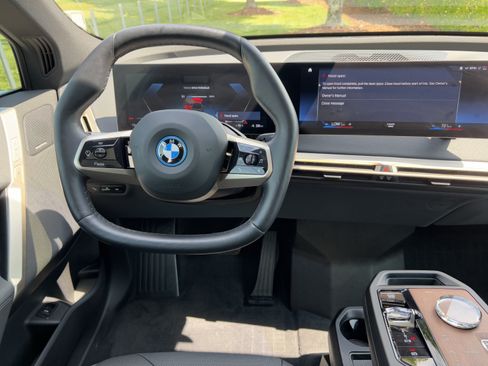 Certified 2023 BMW iX xDrive50 w/ Premium Package AWD/4WD image 30