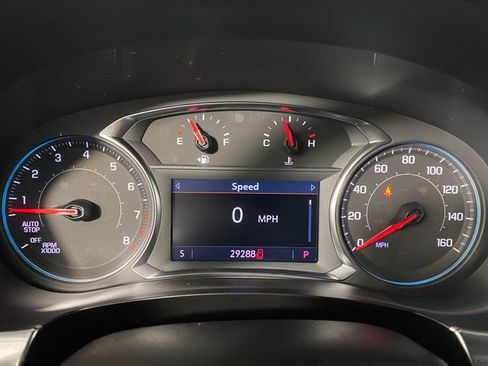 Certified 2023 Chevrolet Traverse LT AWD/4WD image 17