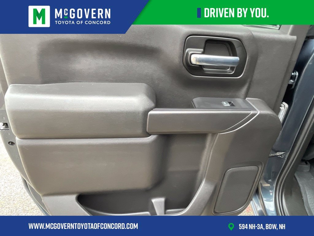 Used 2020 Chevrolet Silverado 1500 LT w/ LT Value Package AWD/4WD image 19