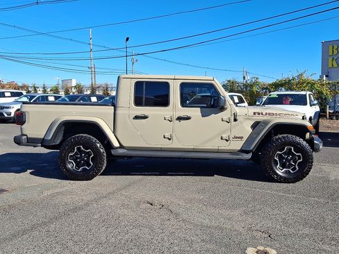 Used 2022 Jeep Gladiator Rubicon w/ LED Lighting Group image 8