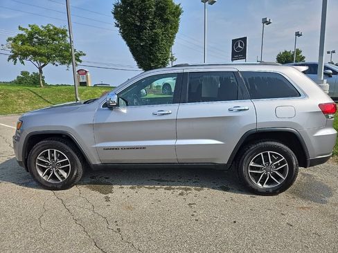 Used 2020 Jeep Grand Cherokee Limited w/ Premium Lighting Group AWD/4WD image 10