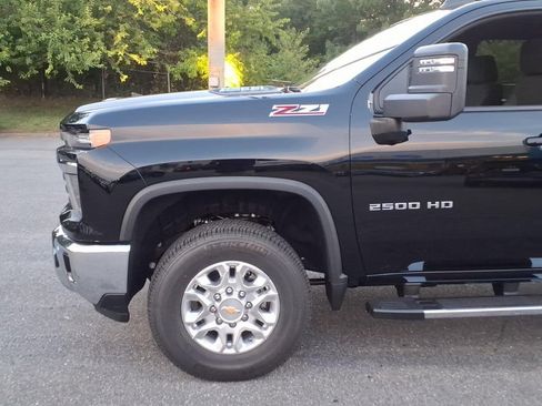 New 2026 Chevrolet Silverado 2500 LT w/ True North Edition AWD/4WD image 7