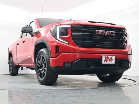 New 2026 GMC Sierra 1500 Elevation image 24