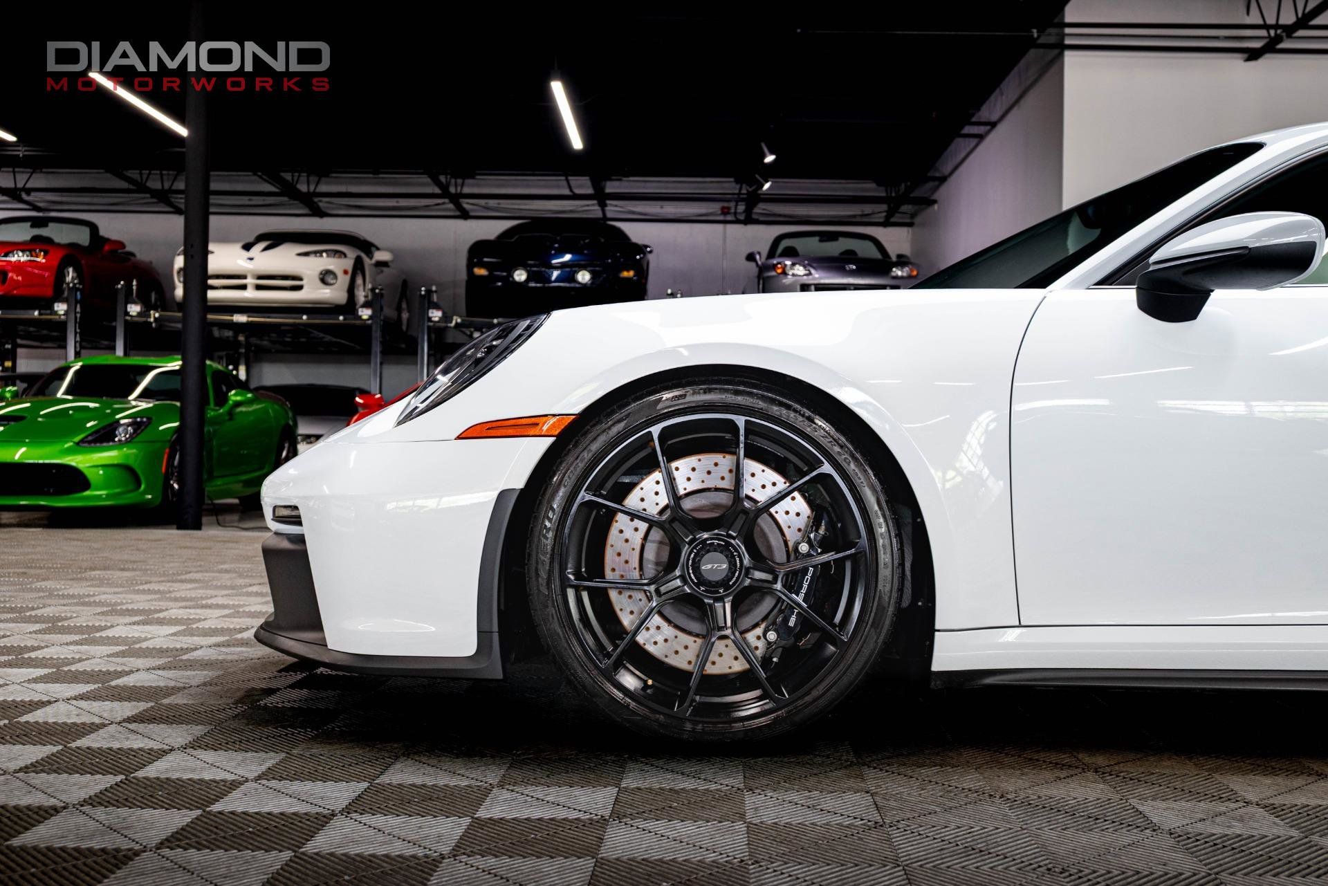 Used 2022 Porsche 911 GT3 RWD image 12