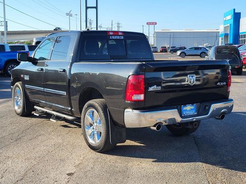 Used 2017 RAM 1500 Big Horn image 3