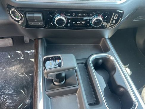 New 2026 GMC Sierra 1500 Elevation w/ Preferred Package AWD/4WD image 19