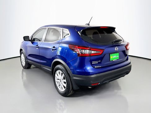Used 2021 Nissan Rogue Sport S image 7