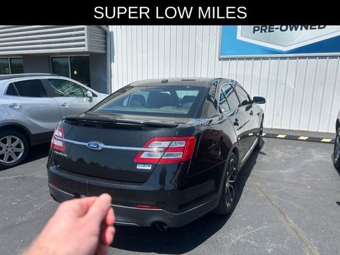 Used 2015 Ford Taurus SHO w/ Equipment Group 401A AWD/4WD image 4