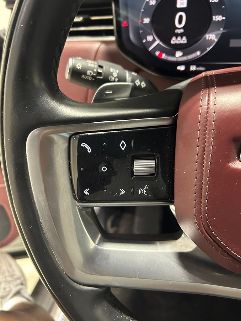 Used 2023 Land Rover Range Rover Autobiography AWD/4WD image 15