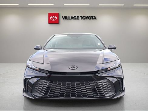 Certified 2026 Toyota Camry SE w/ Convenience Package FWD image 8