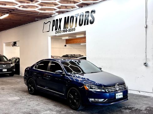 Used 2014 Volkswagen Passat TDI SEL Premium FWD image 1