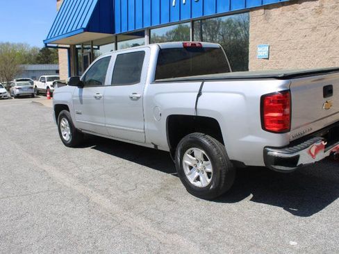 Used 2018 Chevrolet Silverado 1500 LT w/ Texas Edition image 5