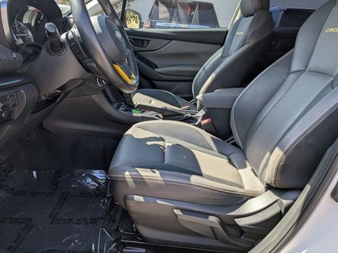 Used 2021 Subaru Crosstrek 2.5i Sport w/ Moonroof Package image 16