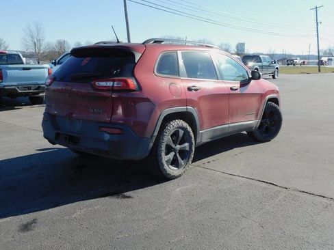 Used 2016 Jeep Cherokee Altitude w/ Cold Weather Group image 36
