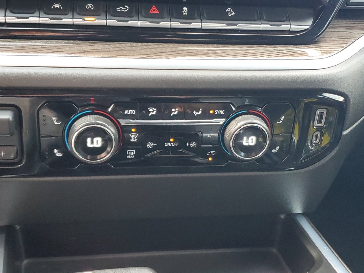 Used 2022 Chevrolet Silverado 1500 RST AWD/4WD image 24
