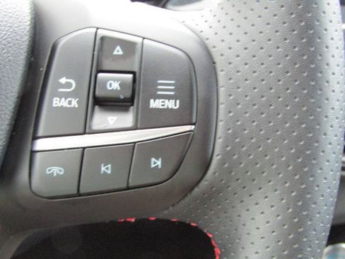 Used 2024 Ford Escape ST-Line w/ Tech Pack #1 AWD/4WD image 21