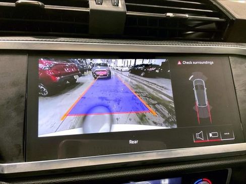 Certified 2025 Audi Q3 2.0T Premium w/ Convenience Package image 21