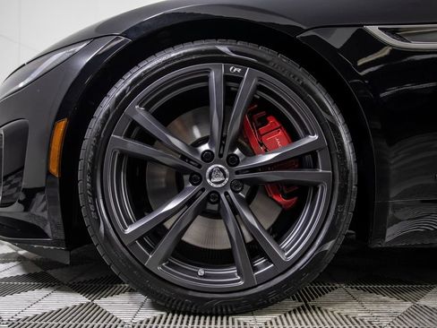 Used 2024 Jaguar F-TYPE R AWD/4WD image 38