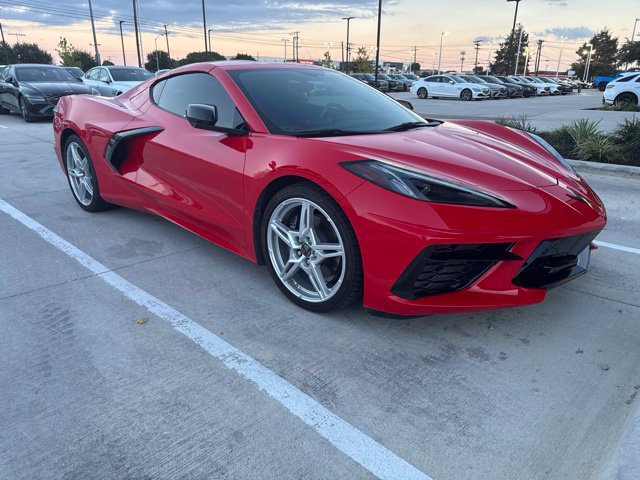 Used 2021 Chevrolet Corvette Stingray Preferred Cpe w/ 2LT RWD image 2