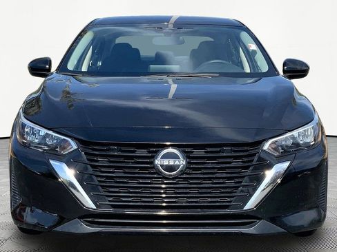 Used 2024 Nissan Sentra SV image 2