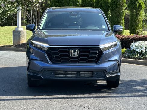 Used 2023 Honda CR-V EX-L image 3