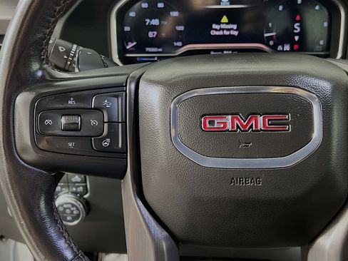 Used 2022 GMC Sierra 1500 AT4 w/ AT4 Premium Package image 19