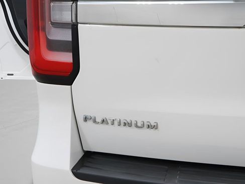 Used 2024 Ford Expedition Max Platinum AWD/4WD image 34