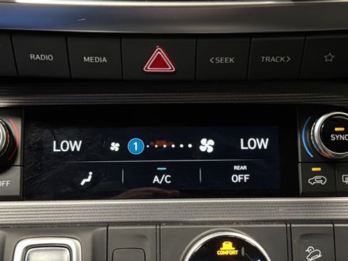 Used 2023 Hyundai Palisade Calligraphy AWD/4WD image 18