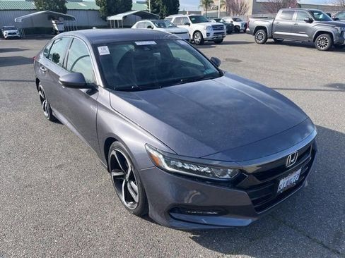 Used 2019 Honda Accord Sport image 3