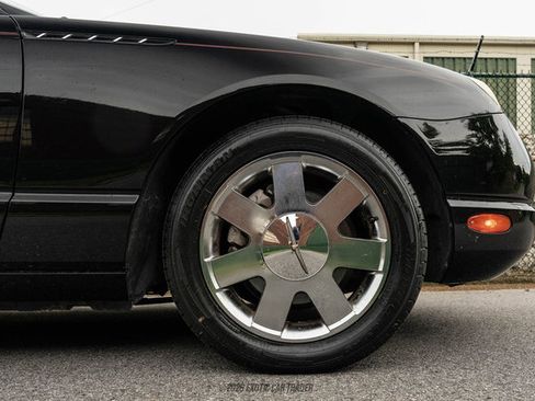 Used 2003 Ford Thunderbird RWD image 11