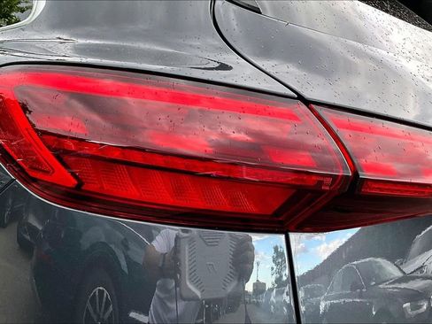 Used 2025 Audi Q5 Premium w/ Convenience Package AWD/4WD image 23