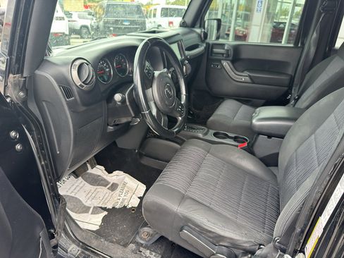 Used 2011 Jeep Wrangler Unlimited Sport AWD/4WD image 16