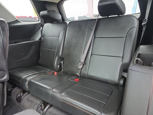 Used 2019 Chevrolet Traverse RS w/ LPO, Floor Liner Package image 15