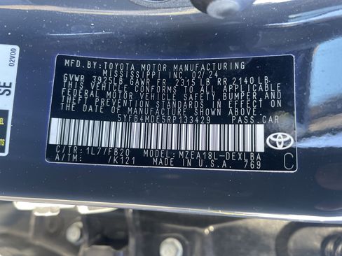 Used 2024 Toyota Corolla LE image 36