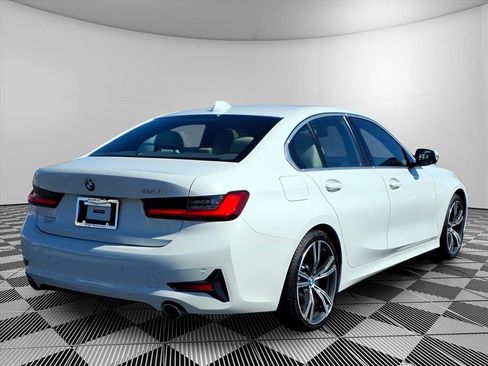 Used 2021 BMW 330i Sedan w/ Convenience Package image 7