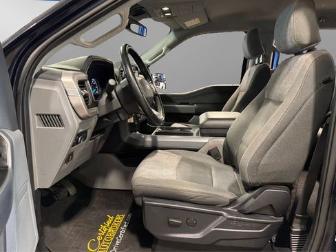 Used 2022 Ford F150 XLT w/ Equipment Group 301A Mid AWD/4WD image 18