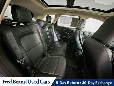 Certified 2023 Lincoln Corsair Grand Touring w/ Rear Removable Package Tray AWD/4WD image 30