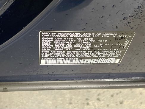 Used 2023 Volkswagen Atlas Cross Sport SE image 30
