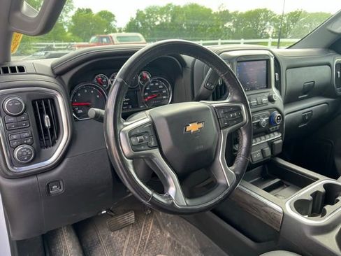 Used 2022 Chevrolet Silverado 2500 LTZ w/ LTZ Plus Package AWD/4WD image 11