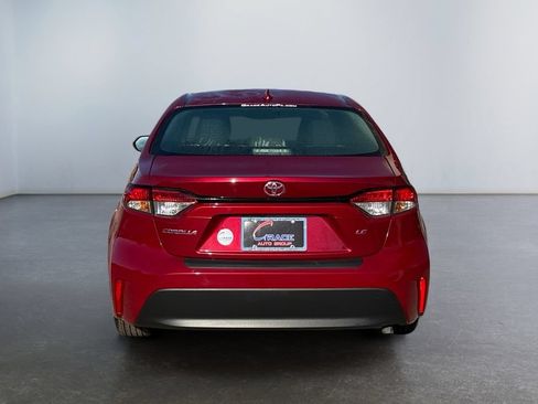 Used 2024 Toyota Corolla LE w/ LE Convenience Package FWD image 6