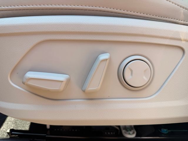 Certified 2026 Kia Sorento S FWD image 23