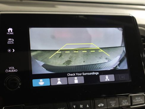 Used 2023 Honda Odyssey Touring image 38