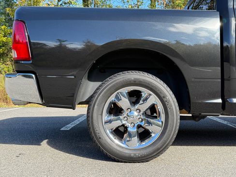 Used 2018 RAM 1500 Big Horn image 9