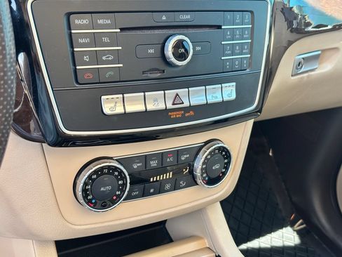 Used 2017 Mercedes-Benz GLE 350 image 24
