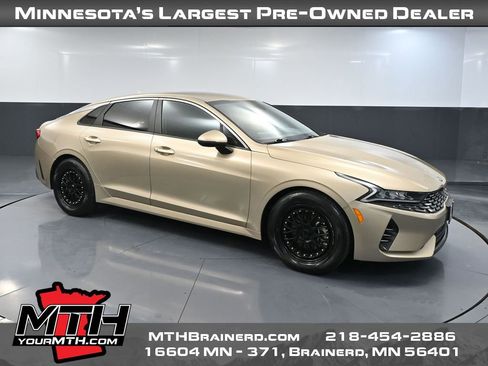 Used 2021 Kia K5 LXS image 1