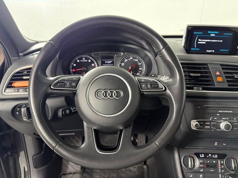 Used 2018 Audi Q3 2.0T Premium w/ Convenience Package AWD/4WD image 14